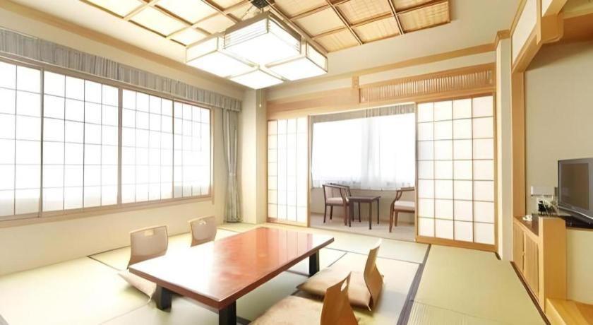 Kamisuwa Station Hotel Exteriér fotografie